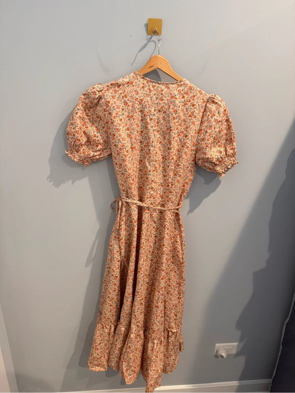 NEW Reformation Veronika Linen Floral Wrap Midi Dress, Size L